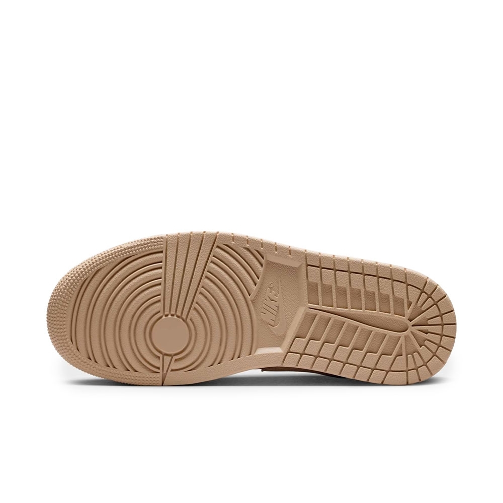 Tênis Nike Air Jordan 1 Low Bege
