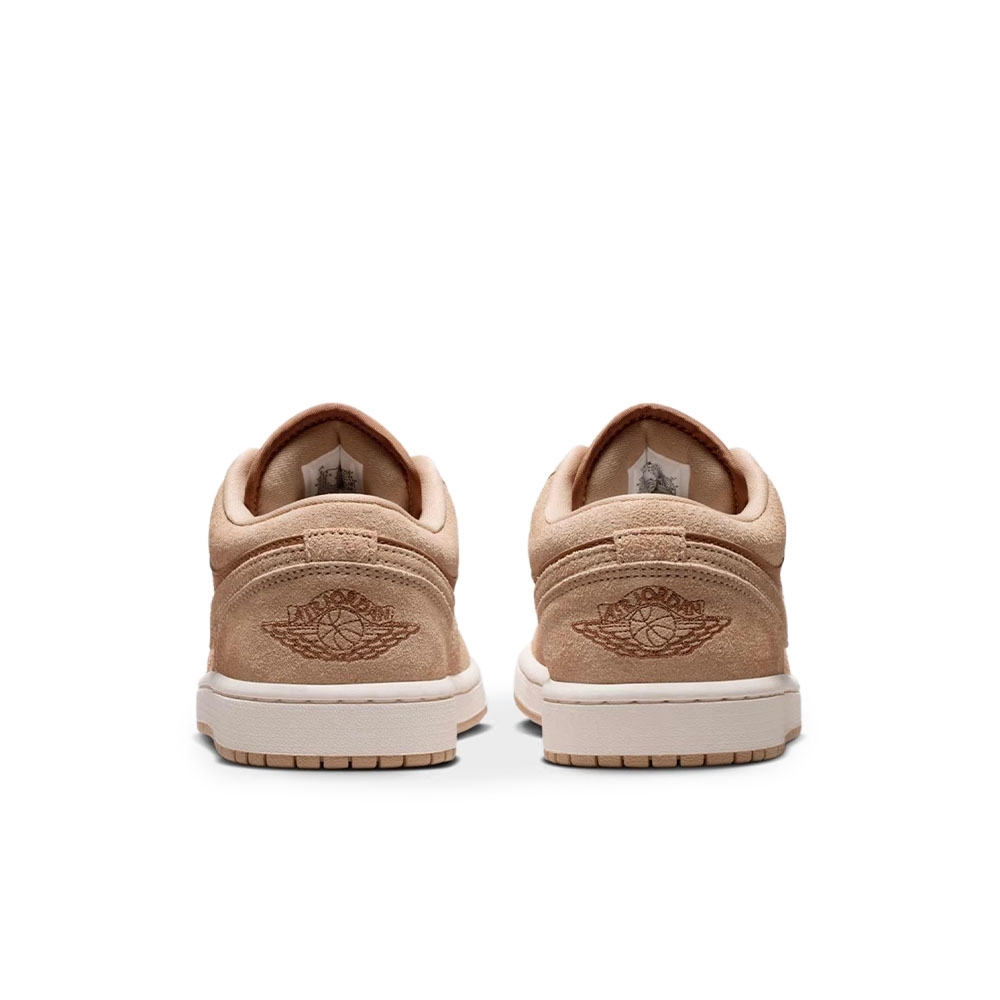 Tênis Nike Air Jordan 1 Low Bege