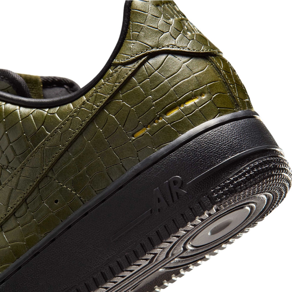 Tênis Nike Air Force 1 07 Estampado