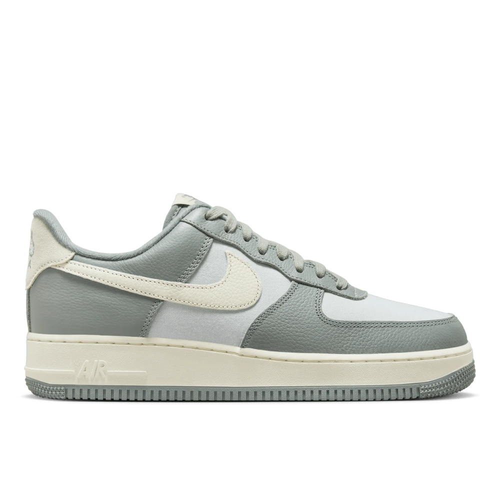 みーこ Nike Air Force Tênis Nike Air Force 1 07 Low 