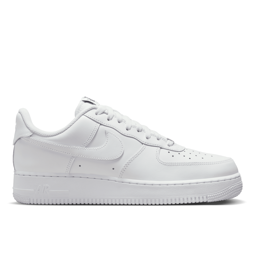 Nike エアフォース 1 '07 ホワイト　24cm Tênis Nike Air Force 1 07 Flyease Branco