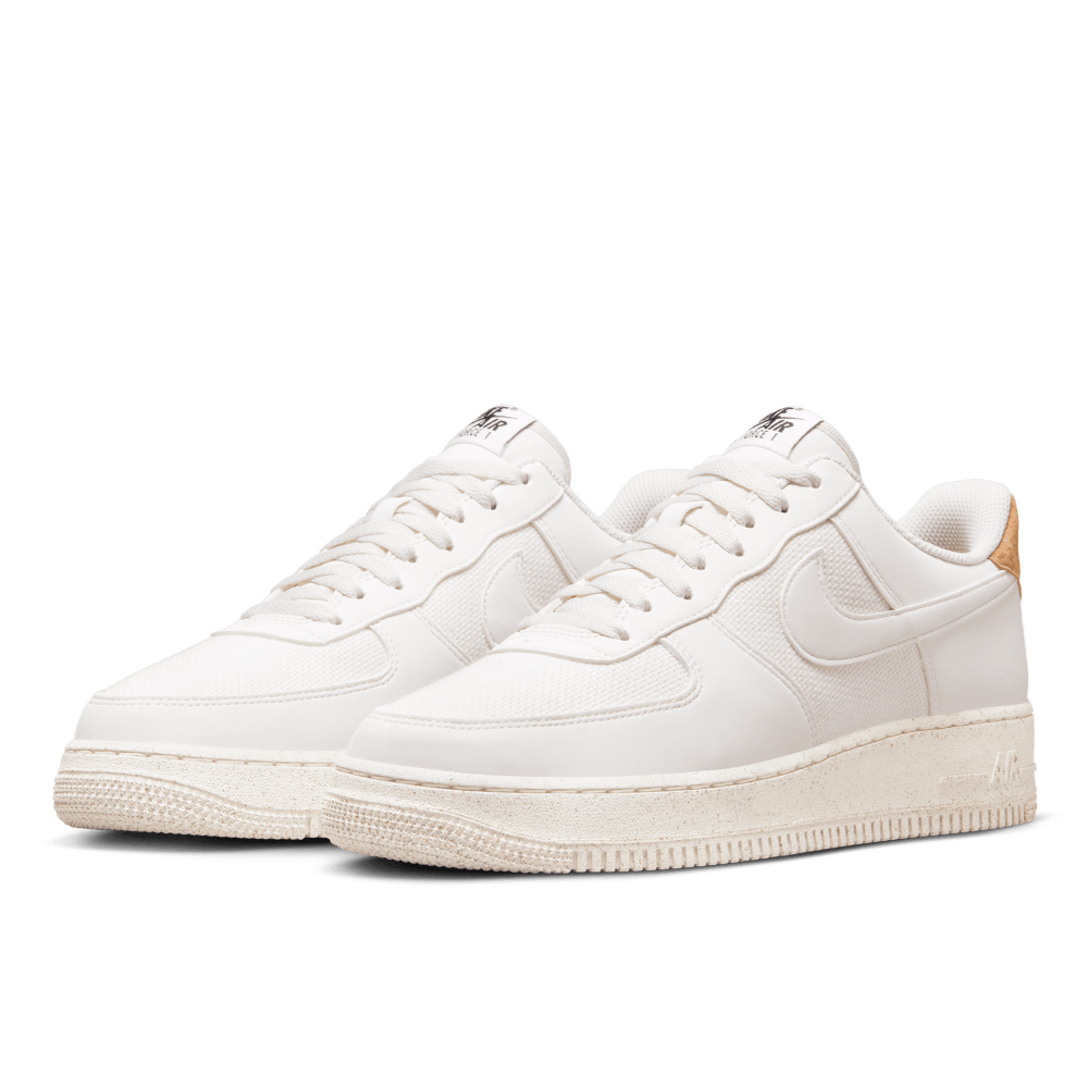 Tênis Nike Air Force 1 07 Lv8 Next Nature Cork Branco