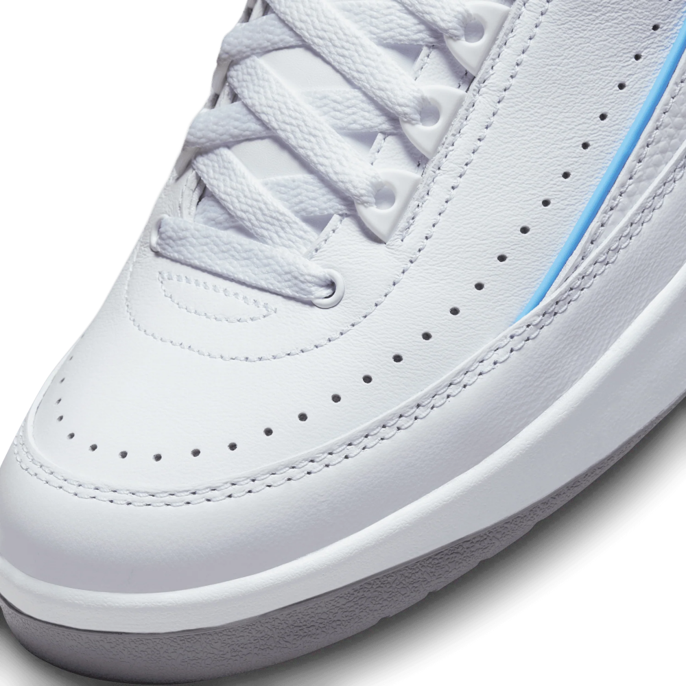 Tênis Nike Air Jordan 2 Low 