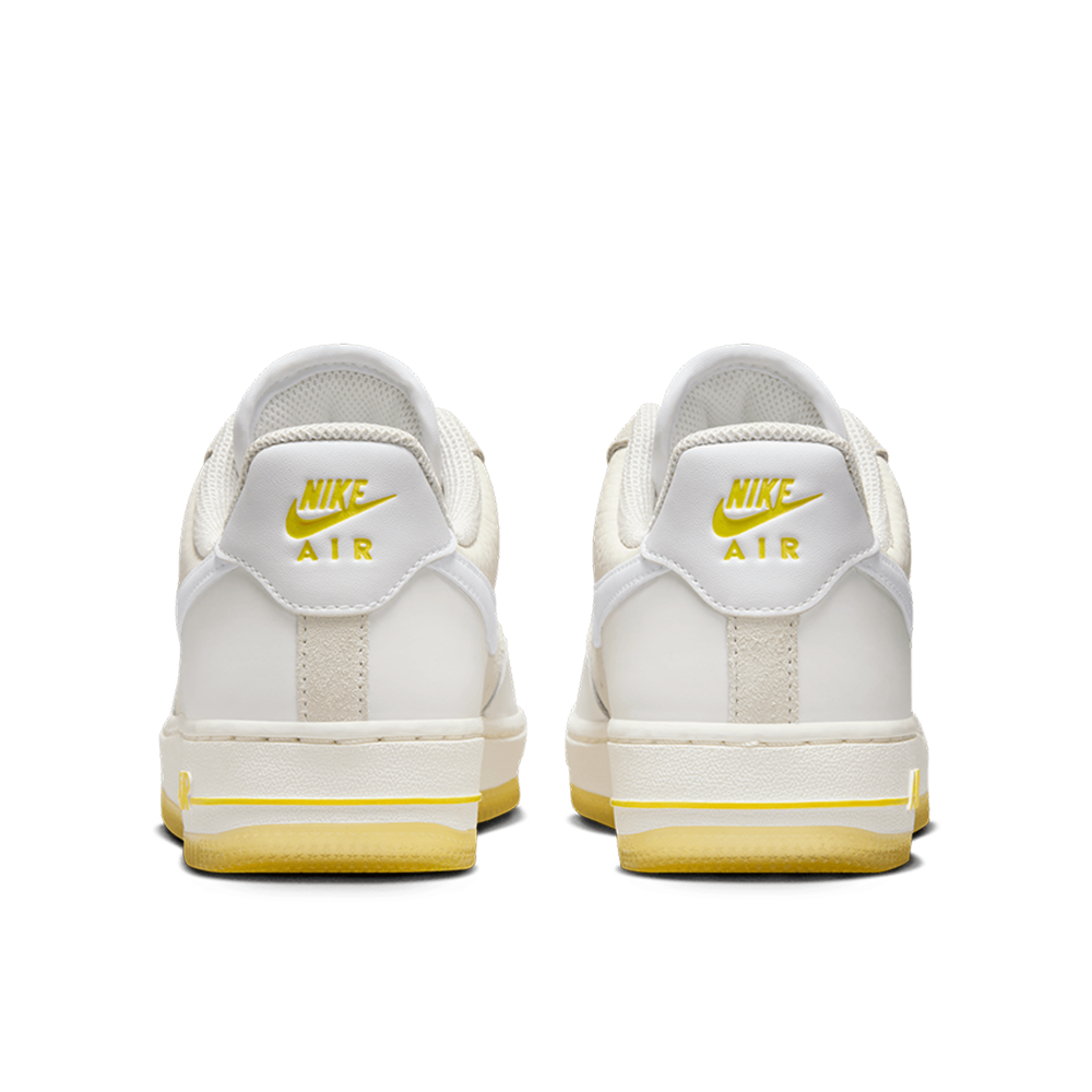 Tênis Feminino Nike Air Force 1 07 Low 