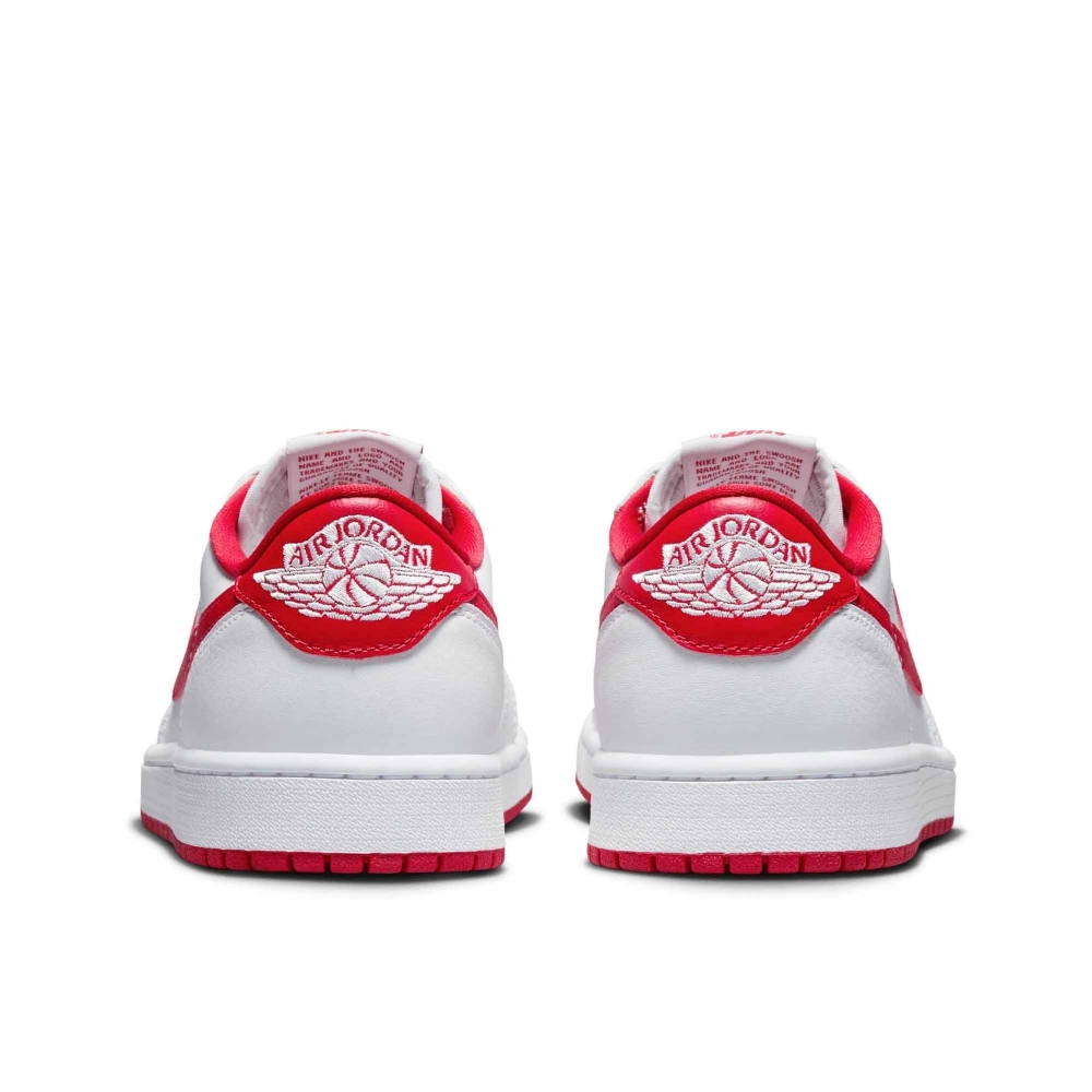 Tênis Nike Air Jordan 1 Retro 