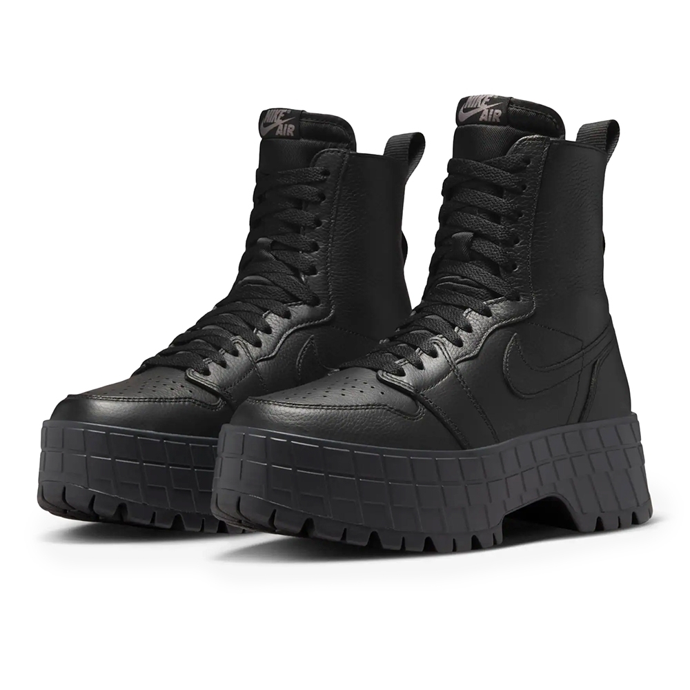 靴 Nike Women's Air Jordan 1 Brooklyn NIKE公式】エア ジョーダン 1 ブルックリン ウィメンズブーツ