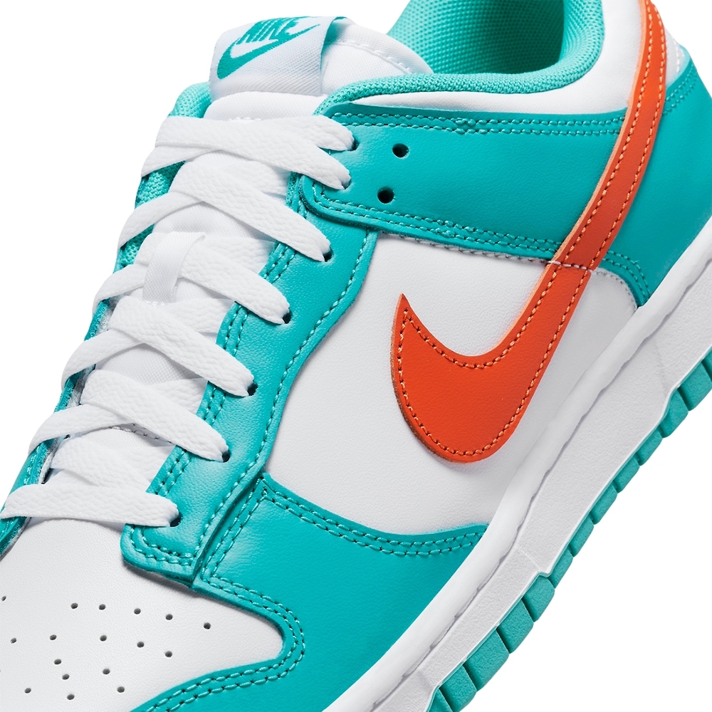 Tênis Nike Dunk Low 