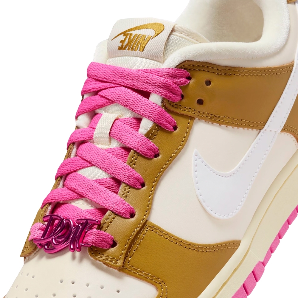 Tênis Nike Feminino Dunk Low
