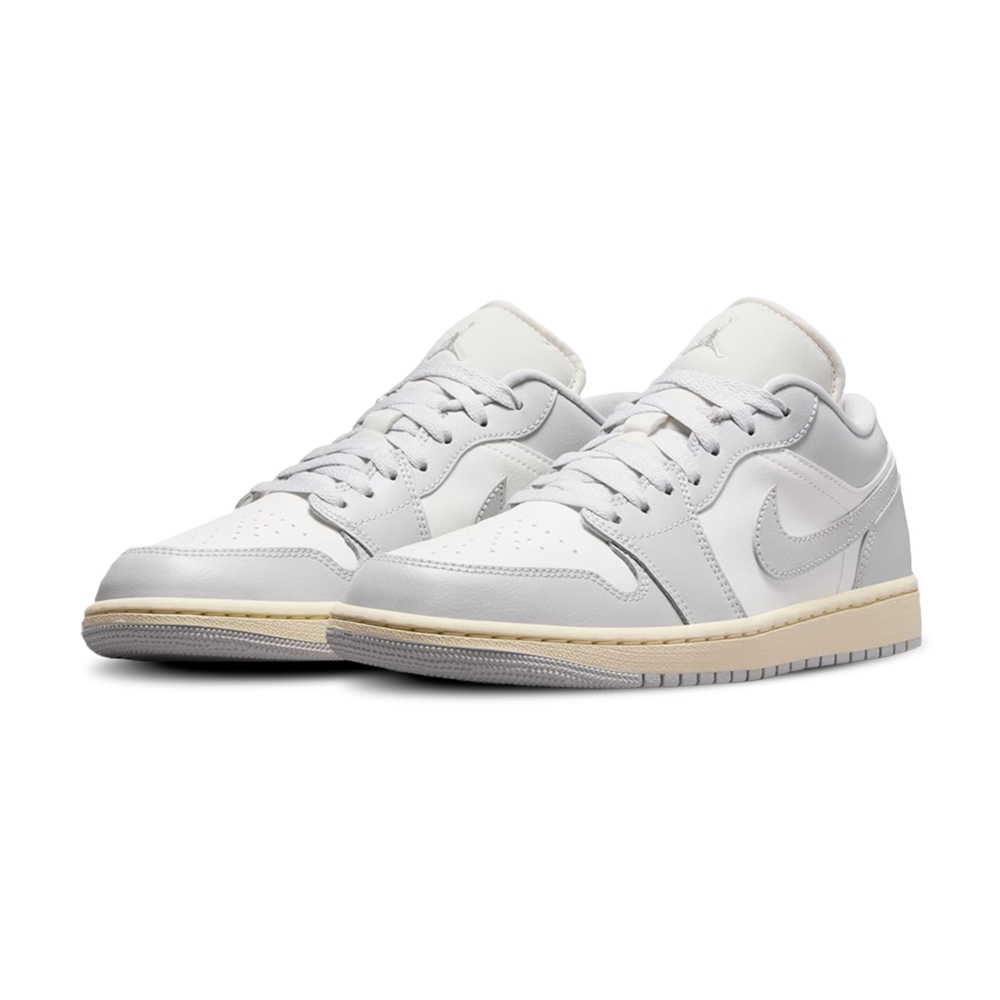 Tênis Nike Air Jordan 1 Low 