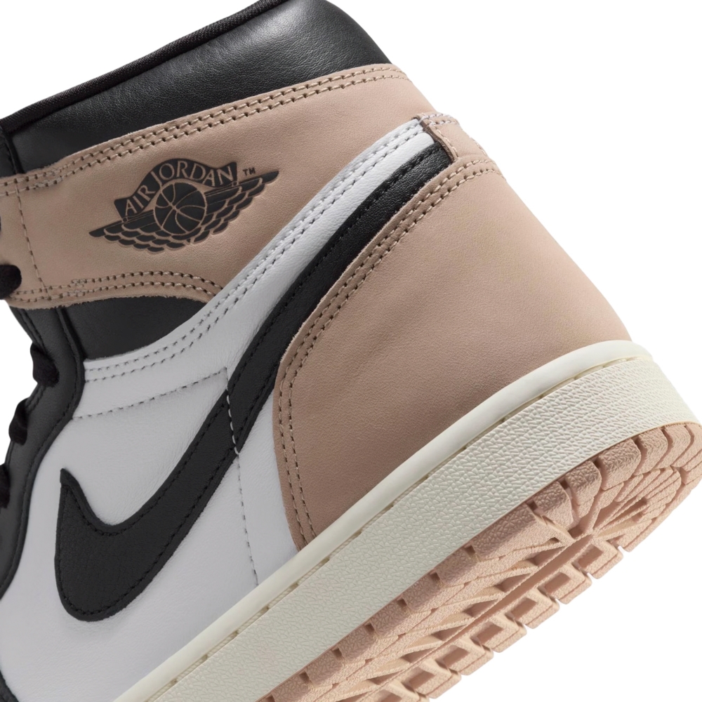 Tênis Nike Woman's Air Jordan 1 High Og “latte” Branco/marrom